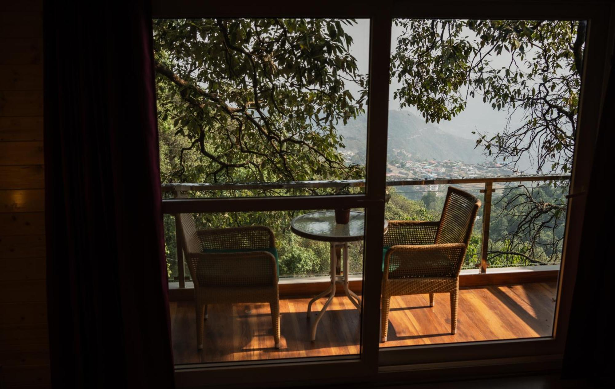 Sansa By The Woods - Manor&Spa Mussoorie Bagian luar foto