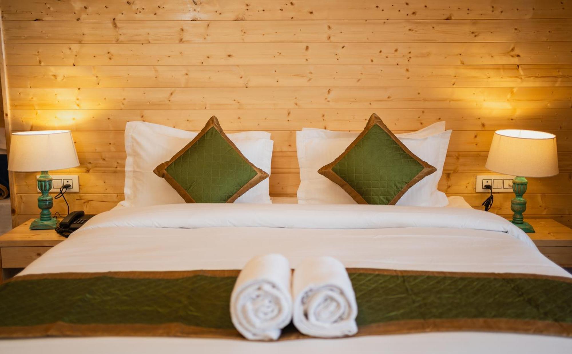 Sansa By The Woods - Manor&Spa Mussoorie Bagian luar foto